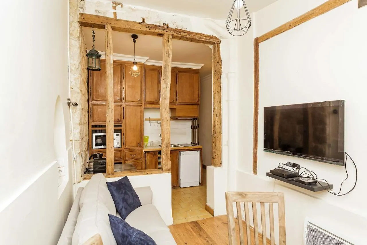 Charming With Terrace In The Heart Of The 17Th Apartment Paris